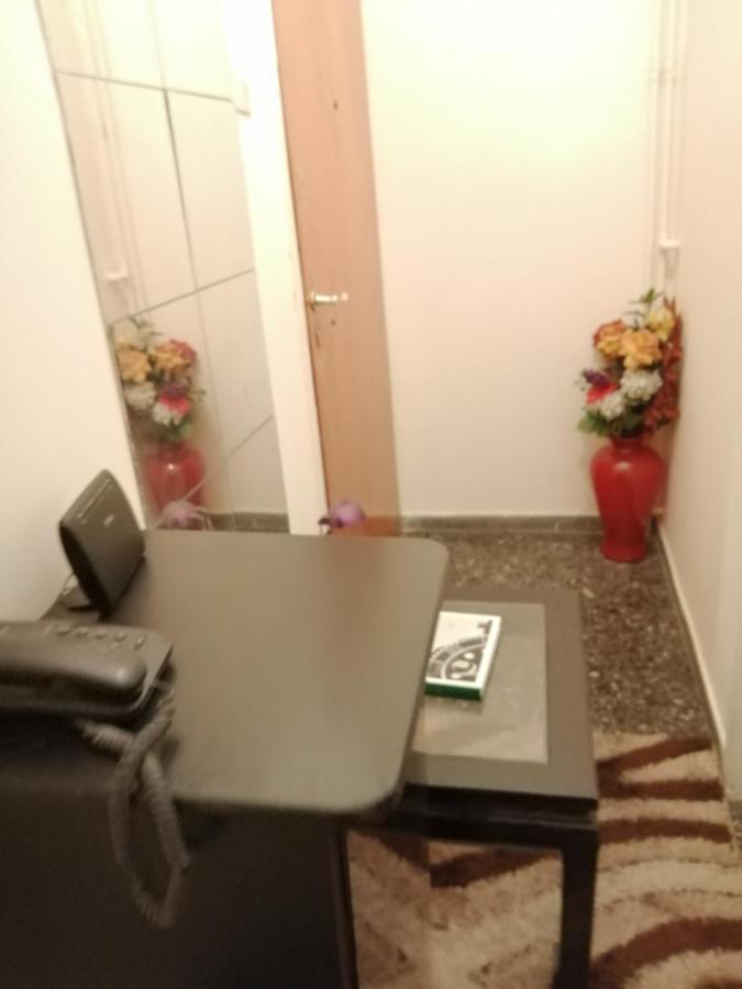 Ferienwohnung Apt. Patision And Metro Athen Exterior foto